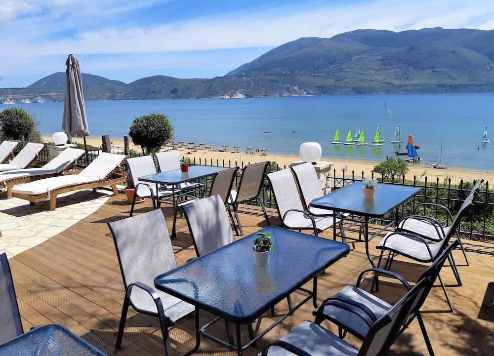 Lazaratos Hotel Kouvalata Екстериор снимка